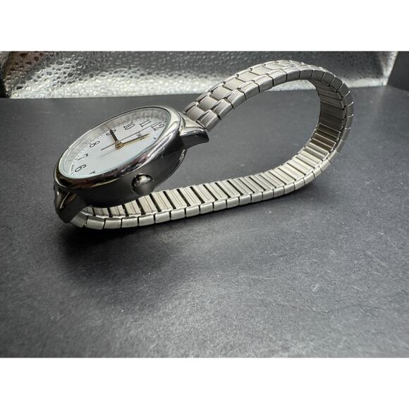 Timex Indiglo Women’s Watch WR30M Silver Tone Stainless Steel Band TW2P78500 main image 5